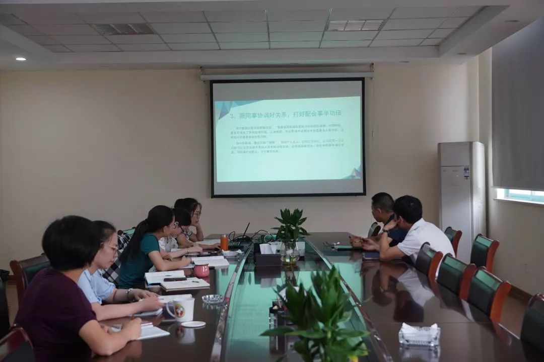 �ι���ub8��߻�����ѧϰ�˶������չ٣�