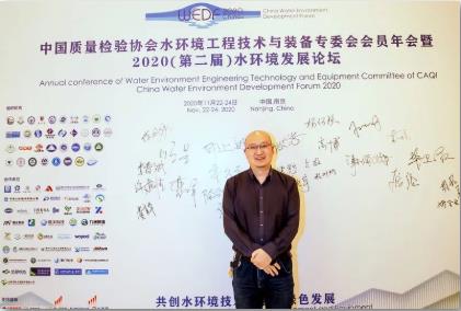 ����100���굳Աϵ�б������Σ�ʸ־����ˮ������